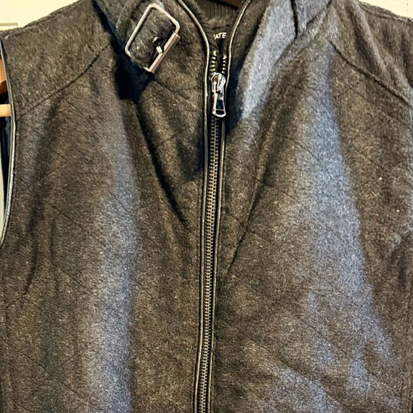 FATE Vest Quilted ROWAN Small - Picture 3 of 5